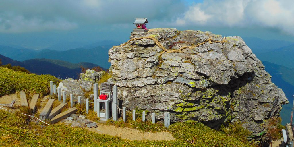 霊峰剣山 伝説とミステリー パート3 まるごと三好観光ポータルメディア